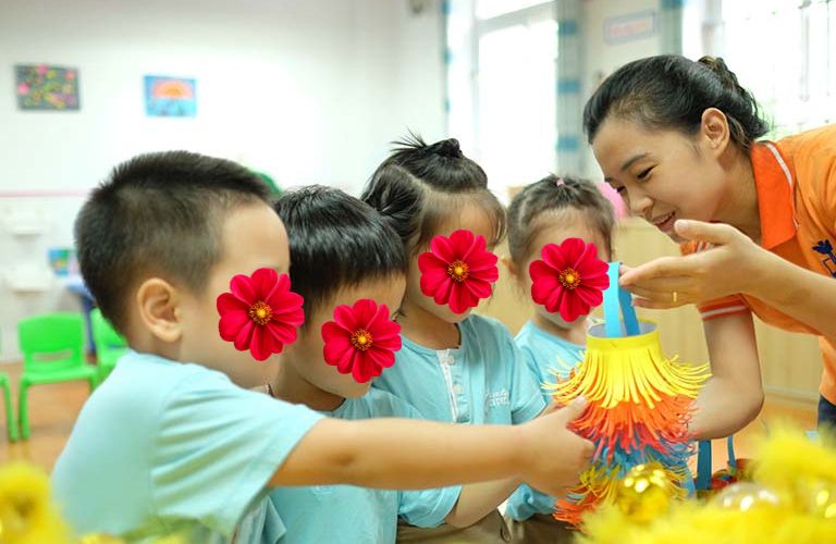 Chương trình tiền tiểu học cho trẻ tự kỷ Chương trình tiền tiểu học sẽ giúp trẻ tự kỷ trang bị những kỹ năng cần thiết để phục vụ cho quá trình học tập