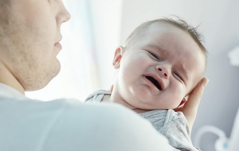 Dấu hiệu trẻ tự kỷ dưới 6 tháng Dấu hiệu trẻ tự kỷ dưới 6 tháng