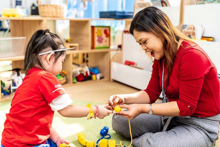 dạy con theo phương pháp Montessori dạy con theo phương pháp Montessori