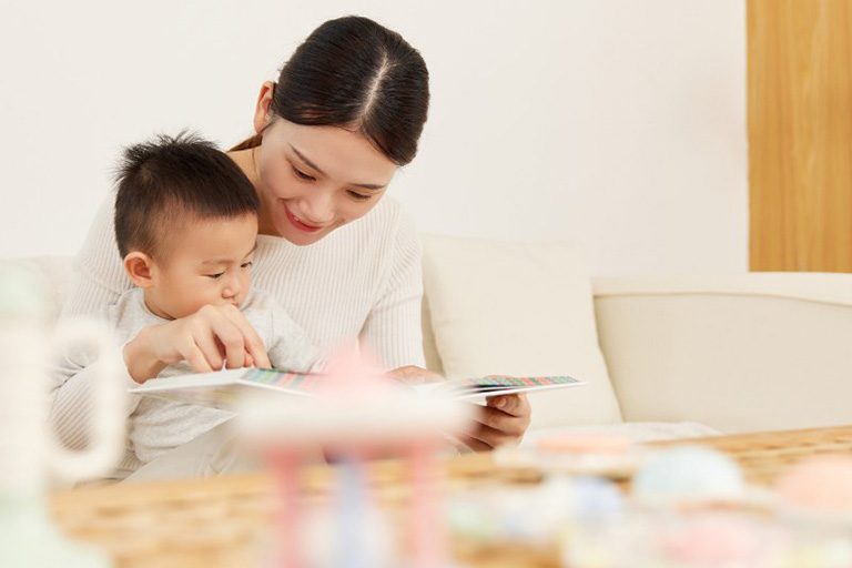 dạy con theo phương pháp Montessori dạy con theo phương pháp Montessori