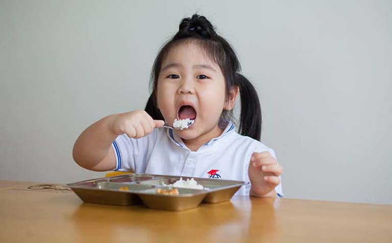 Tại sao cần giáo dục kỹ năng sống cho trẻ mầm non Tại sao cần giáo dục kỹ năng sống cho trẻ mầm non