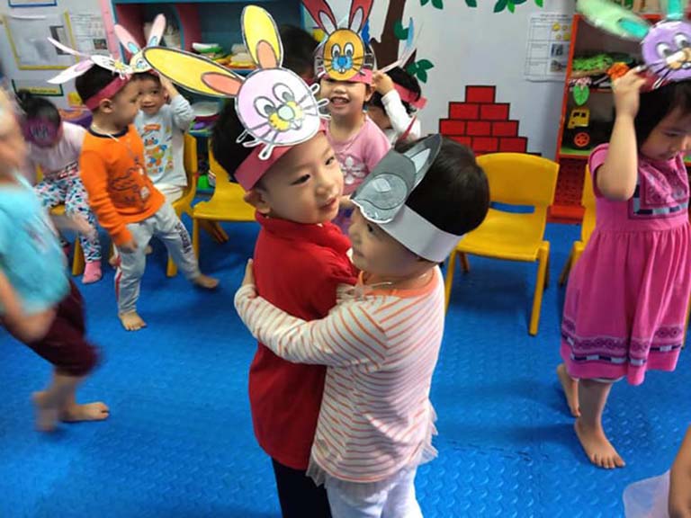 Trò chơi vận động cho trẻ mầm non Trò chơi vận động cho trẻ mầm non