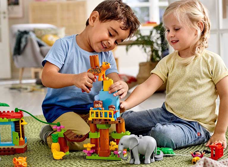 Đồ chơi cho trẻ chậm nói Đồ chơi cho trẻ chậm nói