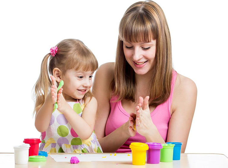 Đồ chơi cho trẻ chậm nói Đồ chơi cho trẻ chậm nói
