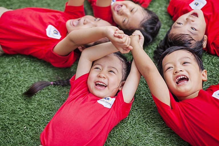 đặc điểm tâm lý trẻ em lứa tuổi mầm non đặc điểm tâm lý trẻ em lứa tuổi mầm non
