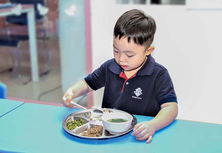 đặc điểm tâm lý trẻ em lứa tuổi mầm non đặc điểm tâm lý trẻ em lứa tuổi mầm non