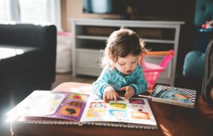 Trẻ chậm nói có phải tự kỷ