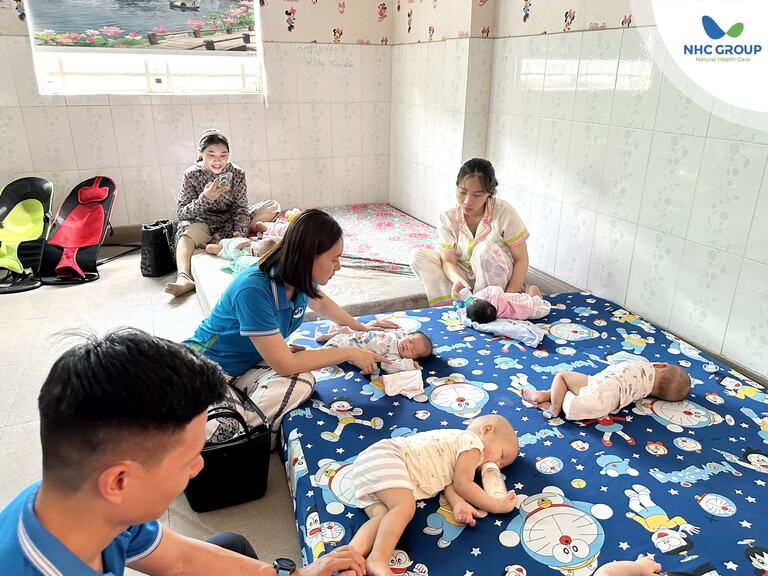 "Trao gửi yêu thương - Ươm mầm hạnh phúc" 
