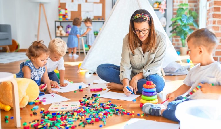 Trẻ được giáo dục sớm thường thông minh, nhanh nhẹn và có khả năng xử lý tình huống tốt