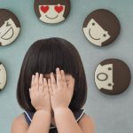Rối loạn cảm xúc hoàn toàn có thể xảy ra ở trẻ nhỏ và trẻ thanh thiếu niên