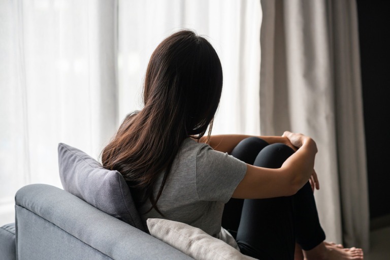 Rối loạn hỗn hợp lo âu và trầm cảm là loại rối loạn tâm thần bao gồm cả rối loạn lo âu và trầm cảm