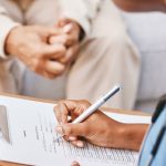 Bạn có thể tự thực hiện hoặc làm bài test với sự hỗ trợ của chuyên gia