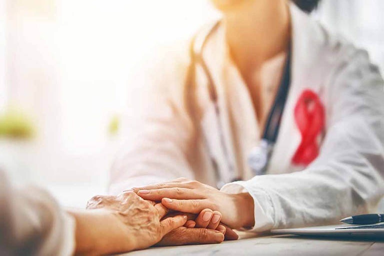 Bạn cần tìm đến bác sĩ, chuyên gia tâm lý nếu có các dấu hiệu nghi ngờ trầm cảm