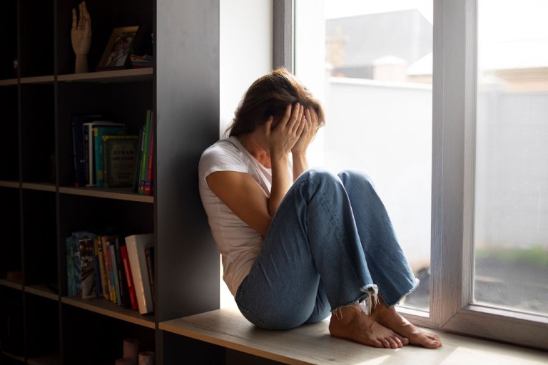 Người trầm cảm có tự khỏi được không