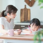 Khen ngợi đúng cách giúp tạo động lực để con nỗ lực cố gắng