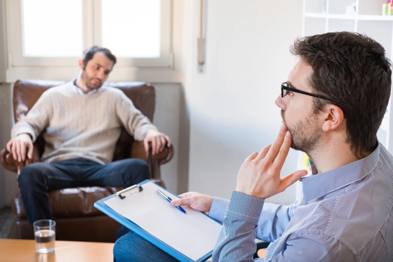 Psychoanalytic Therapy đòi hỏi sự kết nối giữa nhà trị liệu với người được trị liệu