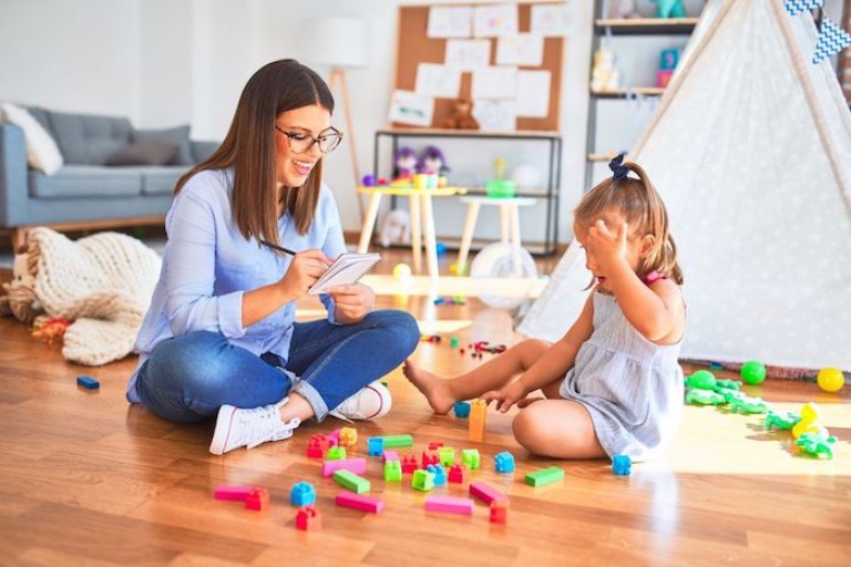Phương pháp giáo dục cho trẻ tự kỷ thông minh